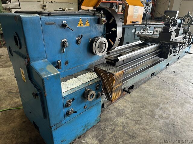 центральный токарный станок Gurutzpe Super A x 4000