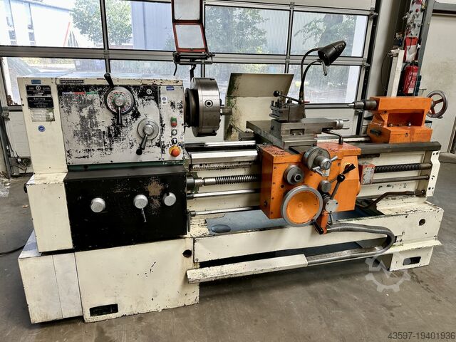 Токарный станок ZMM Universal 500