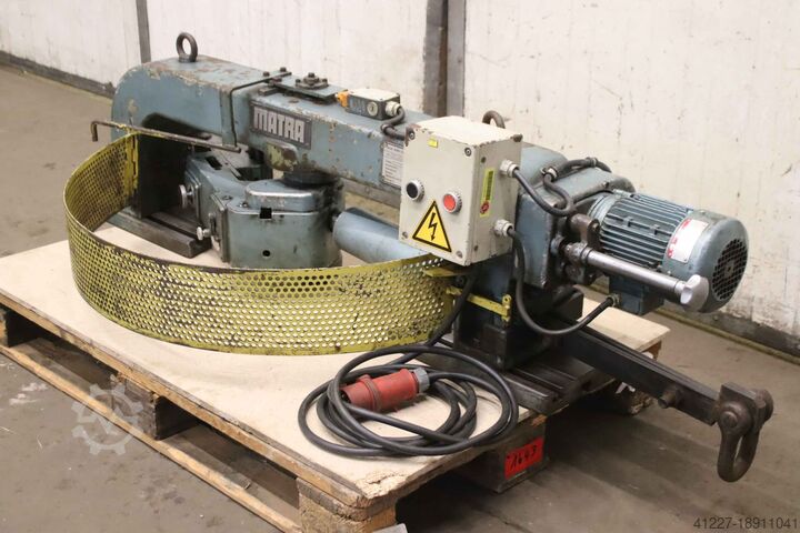 Токарный станок фланцевый токарный станок Matra D 56.4