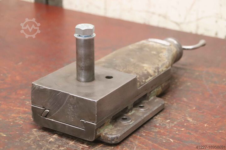 Опорная каретка unbekannt Aufnahme Ø 32 mm