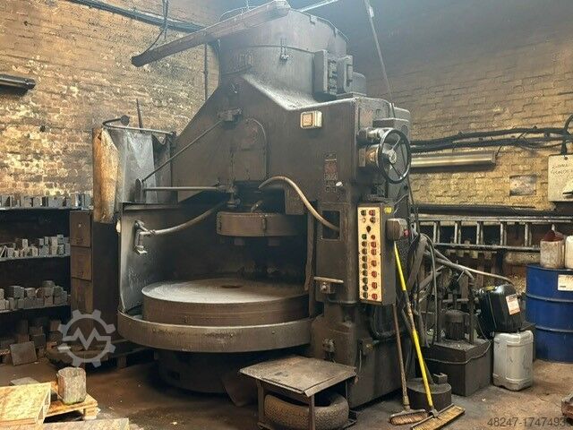 шлифовальный станок с поворотным столом Lumsden 93ML