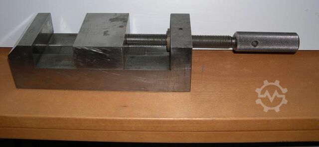 Параллельные тиски unbekannt unbekannt