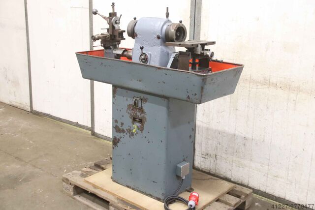 Инструментальный шлифовальный станок Bösch L 15 2 Stationen