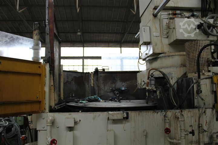 Двухдисковый шлифовальный станок - вертикальный. DISKUS DDS 750 IV CRVA