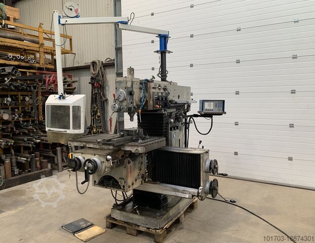 универсальный фрезерный станок MAHO MH 800