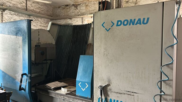 3-х осевой фрезерный станок с подвижной колонной ЧПУ Donau Danusys 1510 L