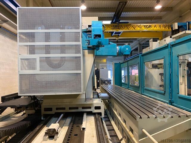 Фрезерный станок с ЧПУ с подвижной колонной ANAYAK HVM 7000