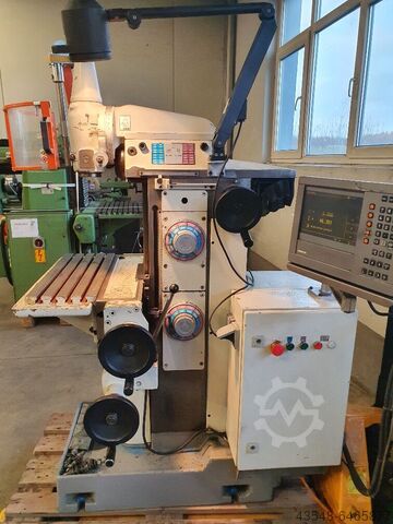 Инструментальный фрезерный станок Macmon M 100 RE