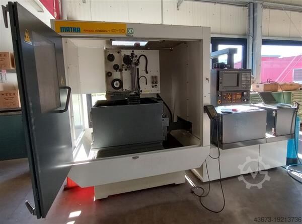 Проволочно-вырезные станки / EDM Fanuc Robocut Alpha-1C