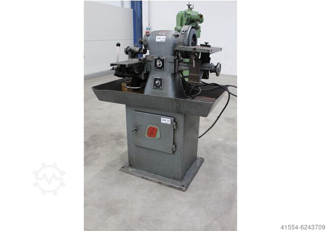 Токарный станок для шлифования стали Gebr. Bayer DO25