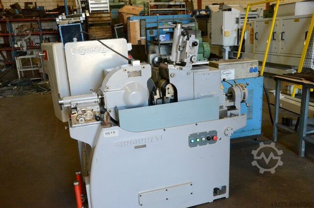 Бесцентрошлифовальный станок CINCINNATI 107-4