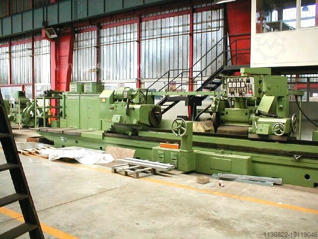 цилиндрические шлифовальные машины STANKOIMPORT 3M194