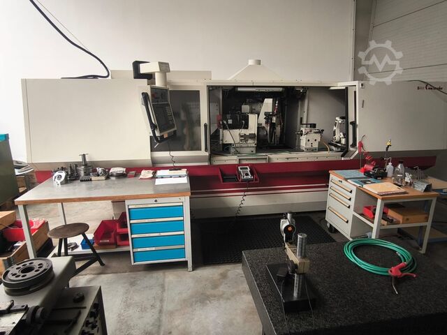 Цилиндрический шлифовальный станок Studer S40