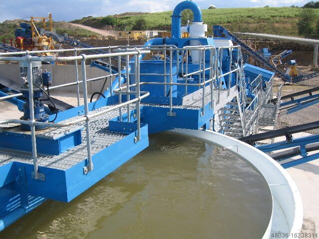 Система мытья полов CDE Enders Bodenwaschanlage