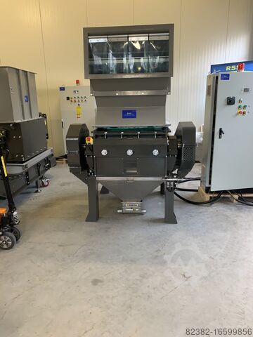 Дробилка / гранулятор RSS Recycling Shredders & Solutions 800 serie maalmolen