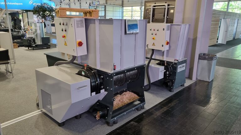 Измельчитель древесины, шредер, дробилка mütek MRZ 830 ECO