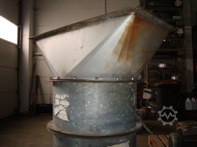 вытяжной вентилятор  