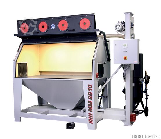 Система рециркуляции и фильтрации в дробеструйных камерах MM 2010 Druckstrahlkabine Integrierter Patronenfilter