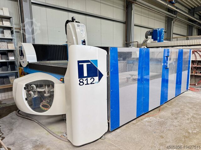 Обрабатывающий центр Thibaut 812V4