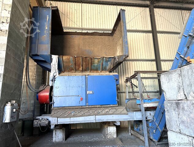 Одновальный измельчитель Vecoplan VAZ 2500