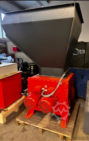 Четырехвальный измельчитель 4-Wellen-Zerkleinerer 30