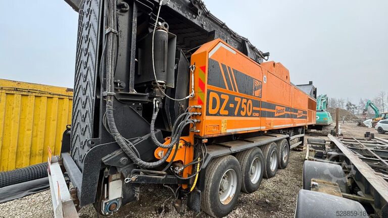 мобильный измельчительный завод Doppstadt DZ-750 kombi