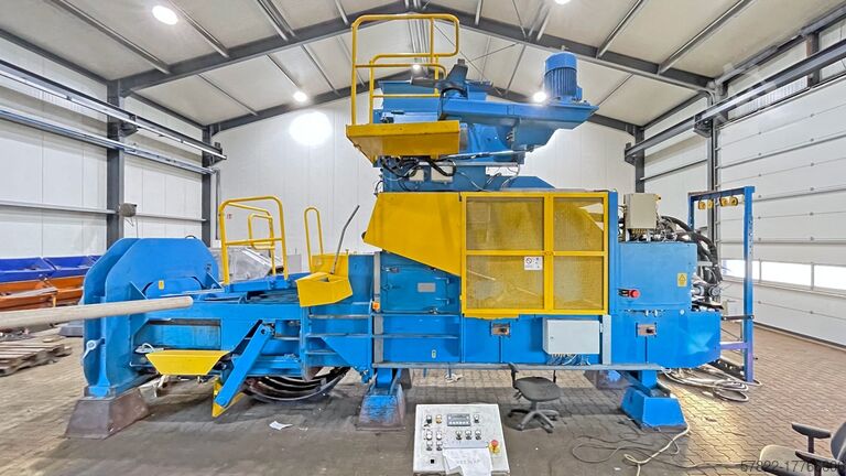 Пакетировочный пресс с заслонкой предварительного прессования LP 50 EH1 Presona AB LP 50 EH1