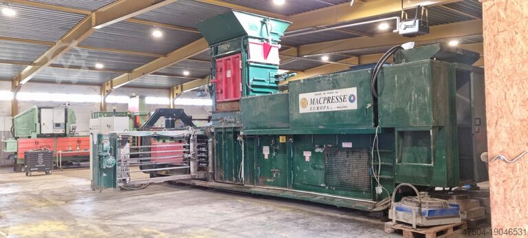 Пресс-подборщик MacPresse MAC 111/1