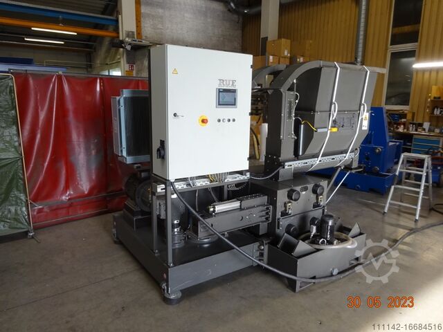 Брикетировочный пресс RUF 15/1700/150x60