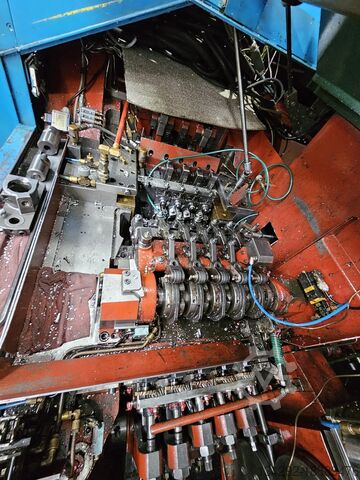 машина для изготовления винтов SACMA SP260