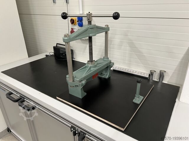 переплетный пресс для подложки Curt Beier B500 bookbinding press for backing