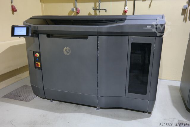 3D-принтер HP Jet Fusion 3D 4200