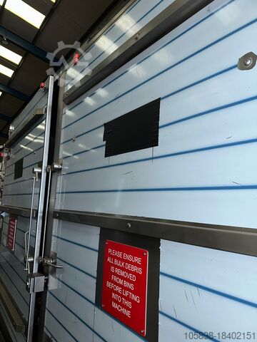 Не использовался. Мощная моечная машина для долавов и контейнеров. IWM Industrial Washing Machines DC40G TT