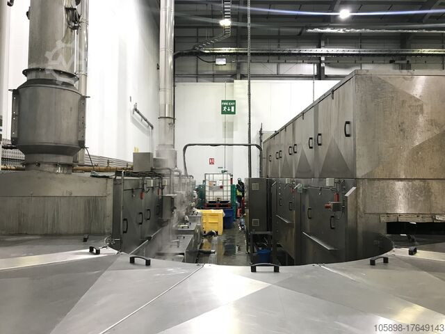 Большая промышленная мойка для лотков IWM Industrial Washing Machines Crusader 1000 with 5 stage blower