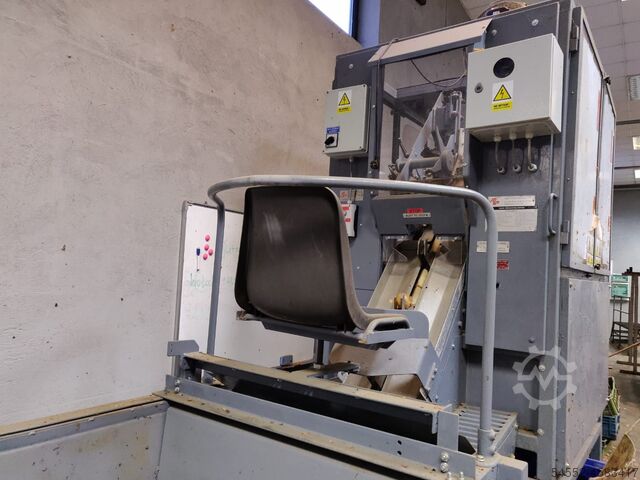 Машина для очистки лука M & P M & P Engineering Large M & P onion peeler machine