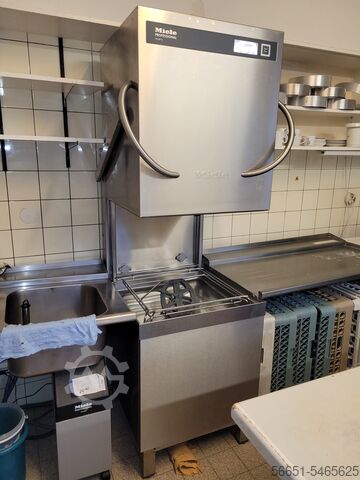 Посудомоечная машина с вытяжкой Miele Haubenspühlmaschine PG8172 IPX5 