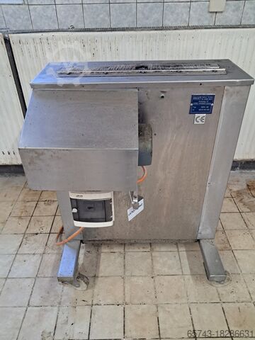 Средство для чистки противней Reini 