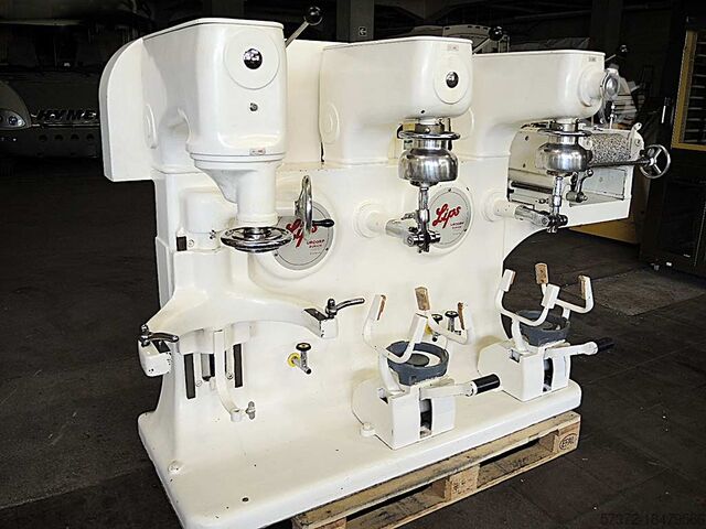 Машина для перемешивания и взбивания Lips 