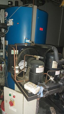 Машина для охлаждения воды с аккумулятором Deltamatik 