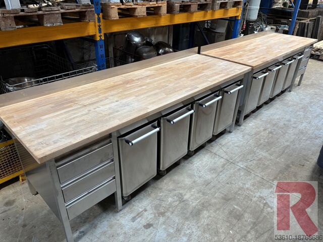 Рабочий стол со столешницей из бука  