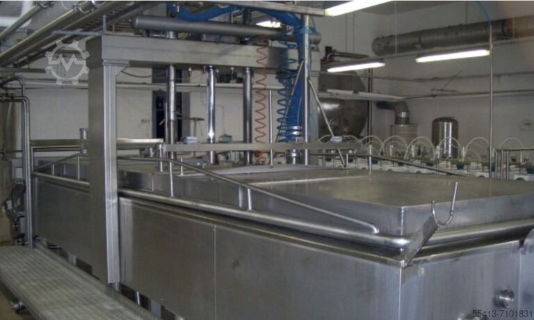 Производство молока и молочных продуктов  