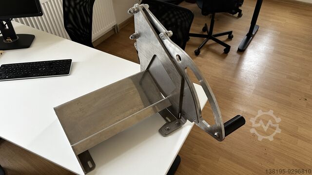 Ручной гильотинный резак из нержавеющей стали Tiulmax HC 150x150