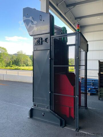 Feeding system for parts SKAKO LTD100/0234CSSL