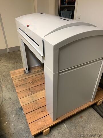 Развивающая машина Glunz & Jensen C85 clean-out unit