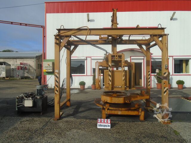 #5837 ГИДРАВЛИЧЕСКОЕ ШТАБЕЛИРУЮЩЕЕ ОБОРУДОВАНИЕ AGROMAT BEF-15