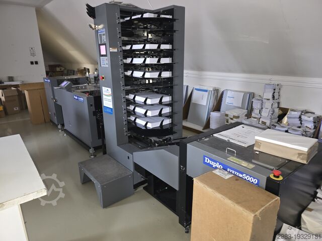 Швейная машина Duplo System 5000