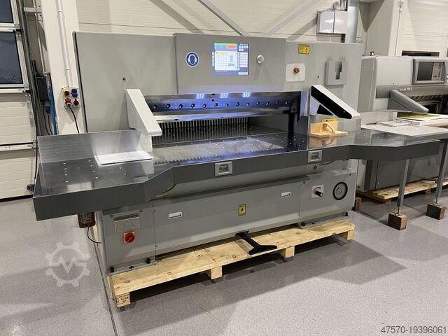 Машина для резки бумаги QZYK 1370 DH-1520 Paper cutting guillotine