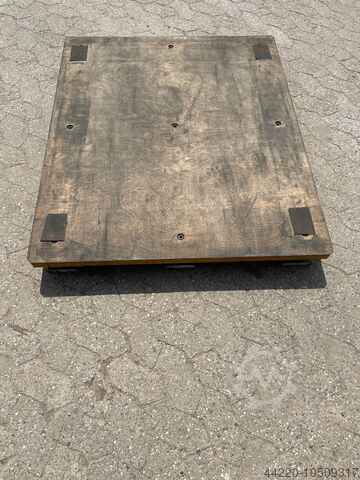 Поддон для тяжелых грузов  1250 x 1050 mm