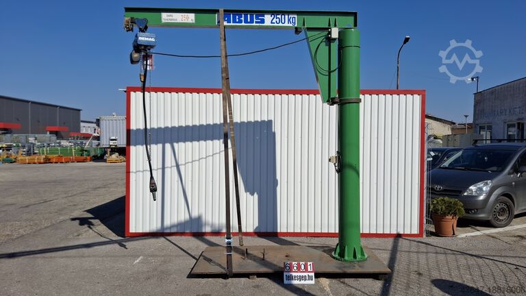 Кран колонный, поворотный 250 кг  