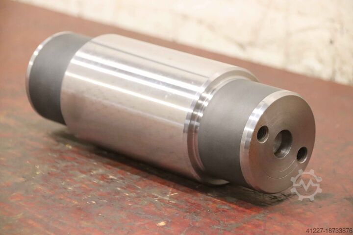 Ходовая ось колеса для крановой тележки unbekannt D=90x244